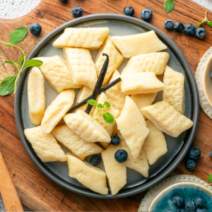 Pierogi leniwe z serem i...